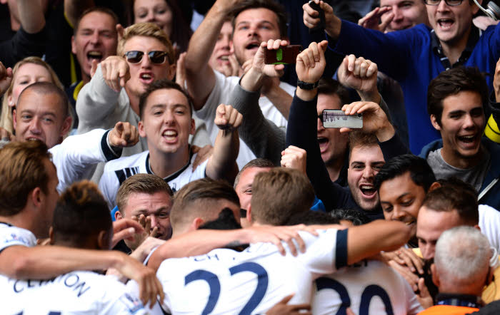 Tottenham Hotspur v Southampton - Barclays Premier League - White Hart Lane Stadium