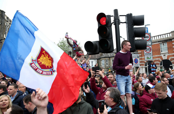 West Ham United v Manchester United - Barclays Premier League - Upton Park