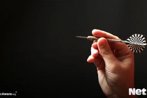 play darts online game