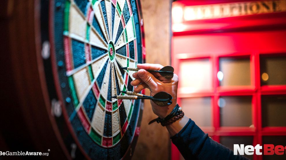 how to play darts explanation